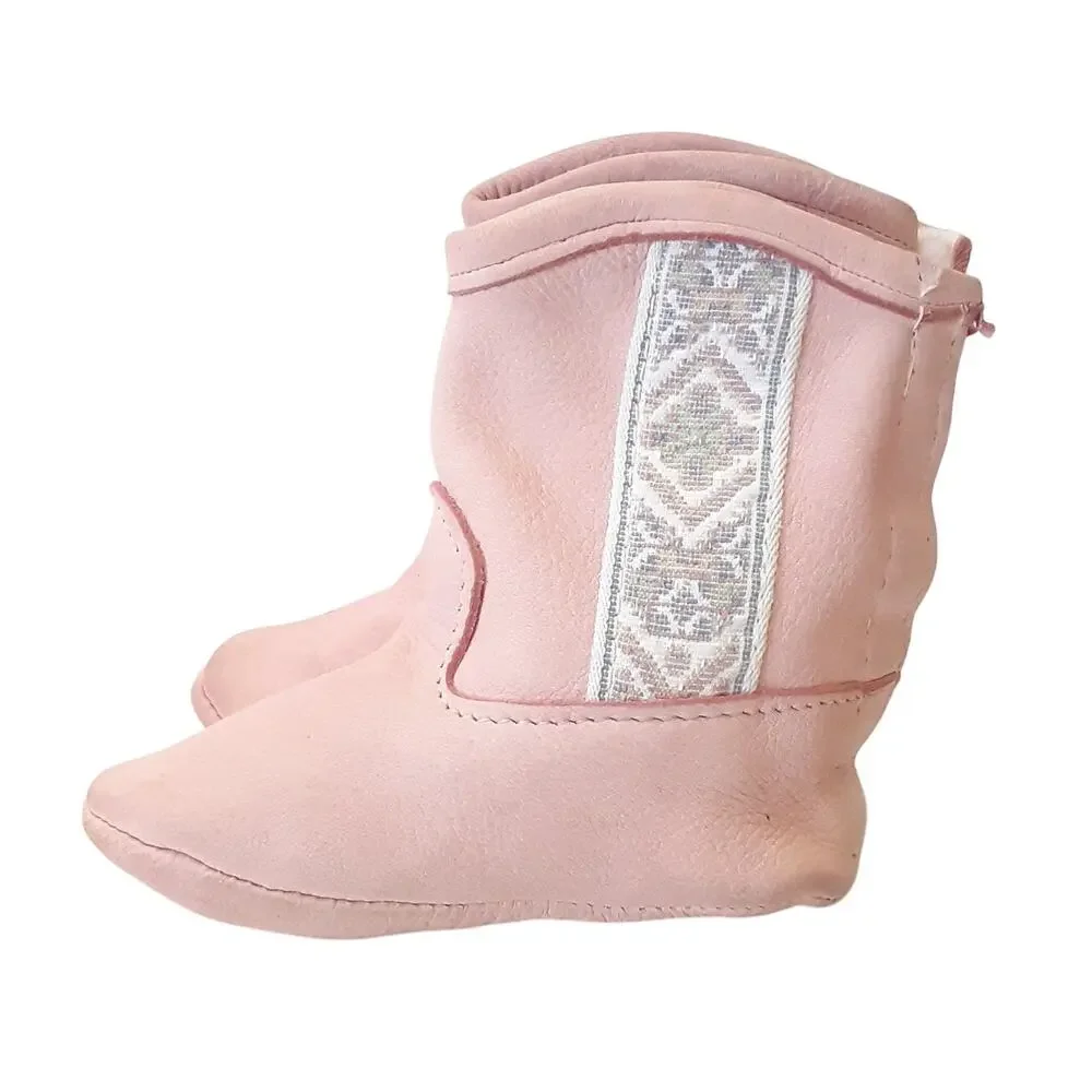 Taos Vintage Baby Moccasins Native American Booties Toddler 2/3 Leather Pink